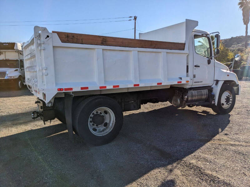 2016-hino-268-16-ft-dump-truck (14)