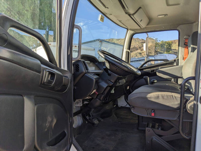 2016-hino-268-16-ft-dump-truck (20)