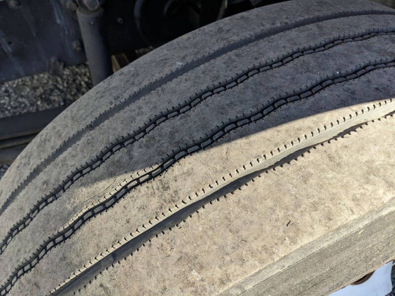 2016-hino-268-16-ft-dump-truck (29)