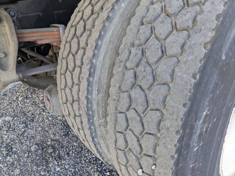 2016-hino-268-16-ft-dump-truck (30)