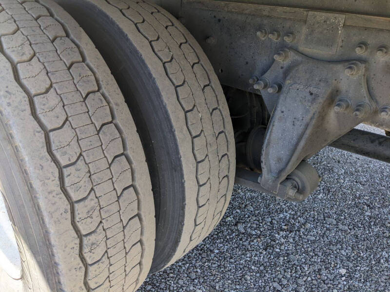 2018-freightliner-m2-106-pto-capable (15)