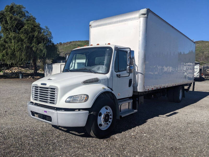 2018-freightliner-m2-106-pto-capable (4)