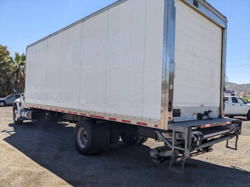2018-international-4300-26-reefer-box-truck-non-cdl (2)