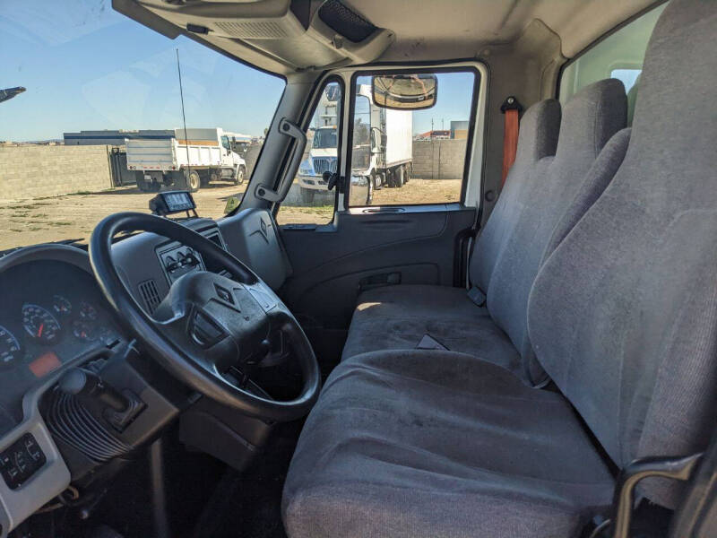 2018-international-4300-26-reefer-truck (23)