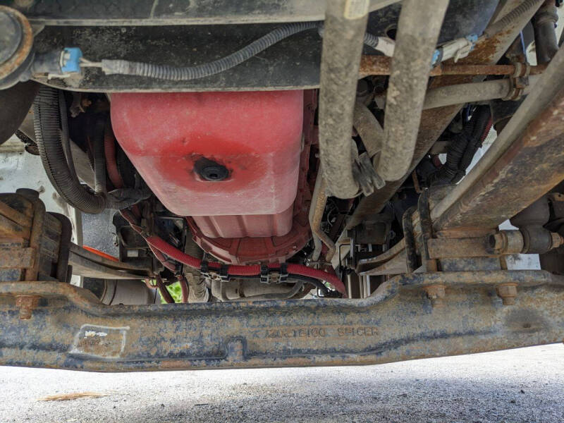 2019-international-4300-24-ft-cab-chassis-cdl- (11)