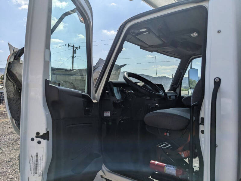 2020-international-26-ft-reefer-box-truck-non-cdl (21)