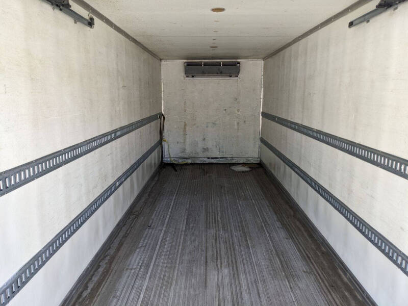 2020-international-26-ft-reefer-box-truck-non-cdl (9)